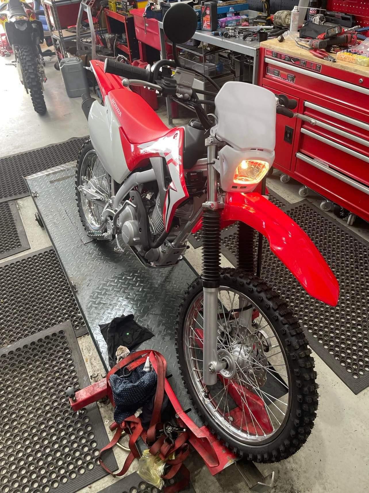 Rec Reg Kit AC & DC - WITH HEADLIGHT (Recreational registration)