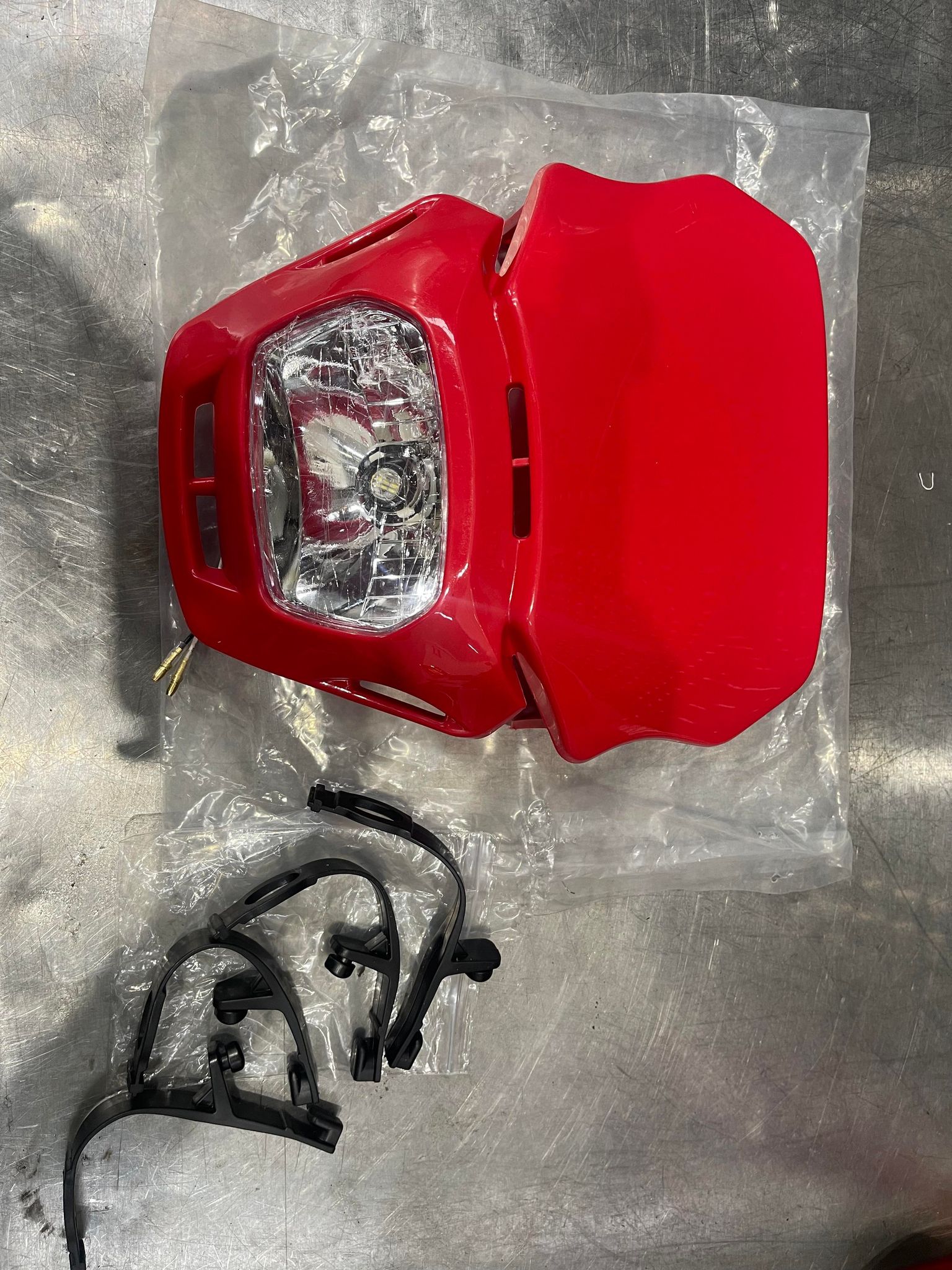 Red LED headlight unit